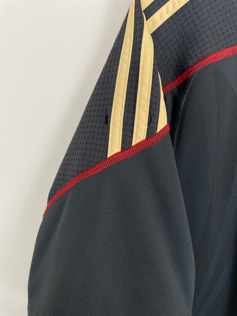 2009/10 LIVERPOOL TORRES 9 AWAY SHIRT (L) ADIDAS - Cult Kits - Large - Buy Vintage Football Shirts, Authentic Retro Football Shirts For Sale, Classic Football Shirts & Soccer Jersey