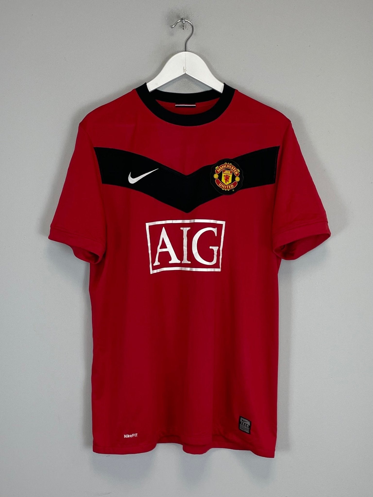 Shop 2009/10 MANCHESTER UNITED CARRICK #16 HOME SHIRT (L) NIKE, classic football shirts, vintage football shirts & retro soccer jerseys at Cult Kits