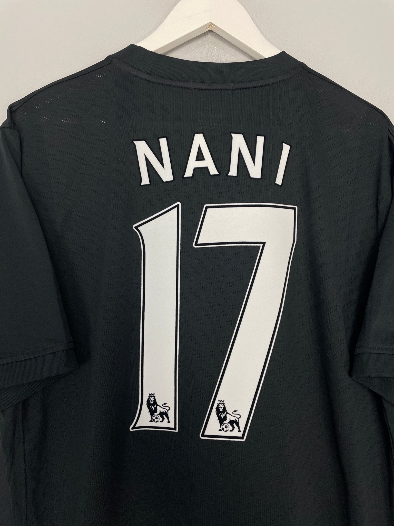 Shop 2009/10 MANCHESTER UNITED NANI #17 AWAY SHIRT (XL) NIKE, classic football shirts, vintage football shirts & retro soccer jerseys at Cult Kits