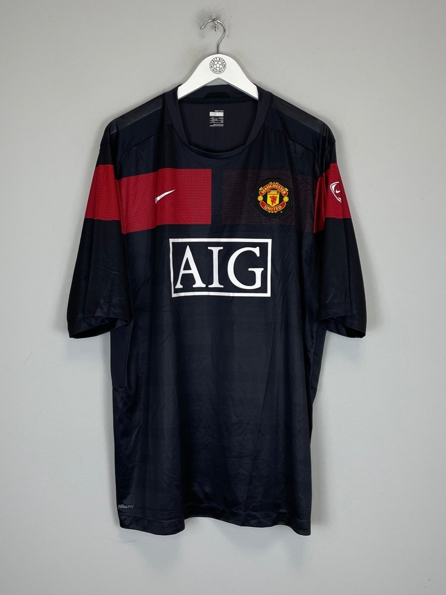 2009/10 MANCHESTER UNITED TRAINING SHIRT (XXL) NIKE - Cult Kits - XXL - Buy Vintage Football Shirts, Authentic Retro Football Shirts For Sale, Classic Football Shirts & Soccer Jersey
