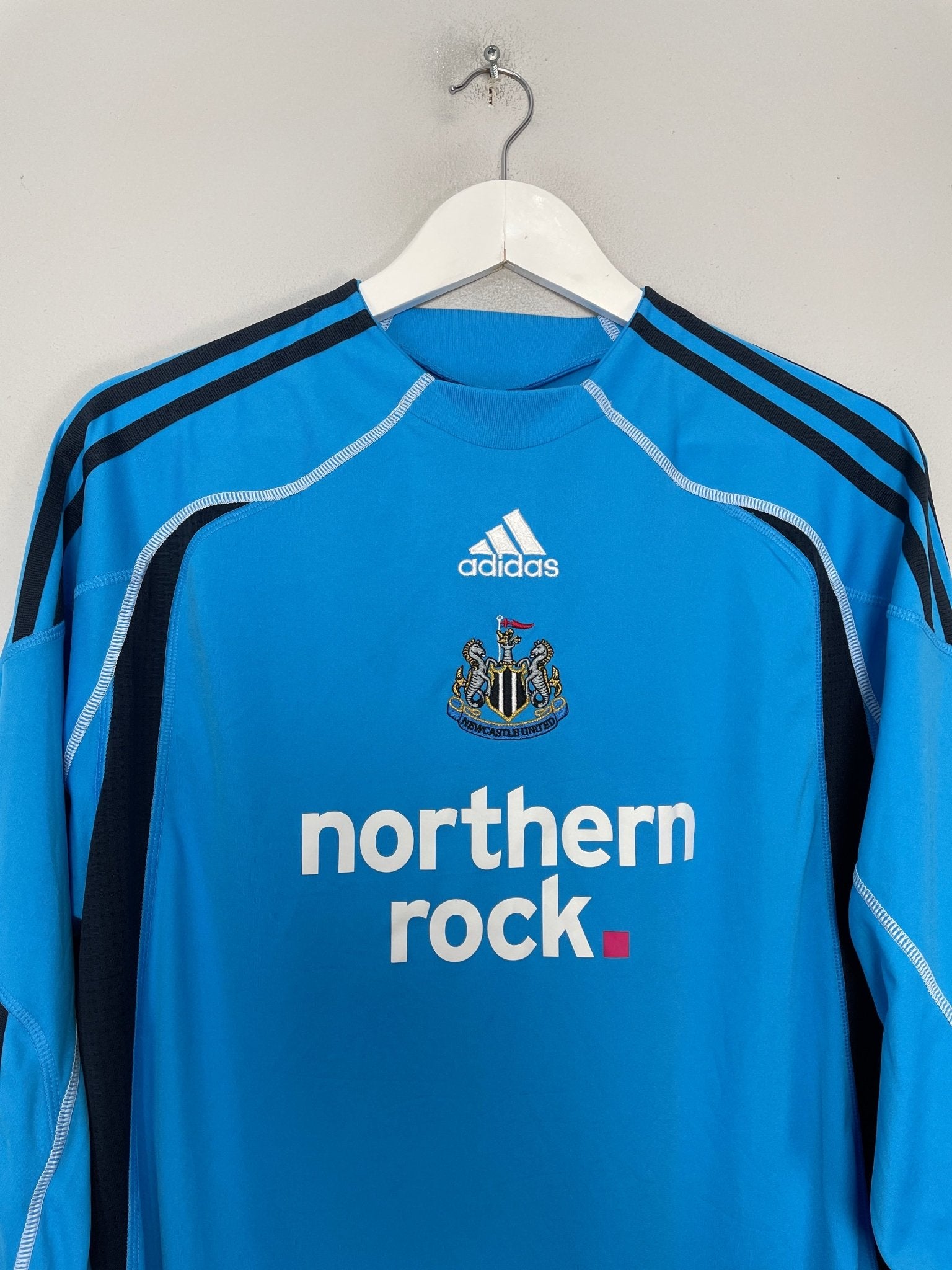 Shop 2009/10 NEWCASTLE GK SHIRT (M) ADIDAS, classic football shirts, vintage football shirts & retro soccer jerseys at Cult Kits