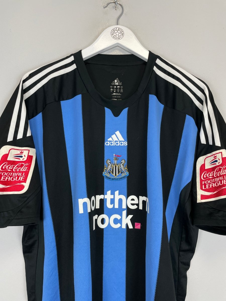 2009/10 NEWCASTLE UNITED THIRD SHIRT (XL) ADIDAS - Cult Kits - XL - Buy Vintage Football Shirts, Authentic Retro Football Shirts For Sale, Classic Football Shirts & Soccer Jersey