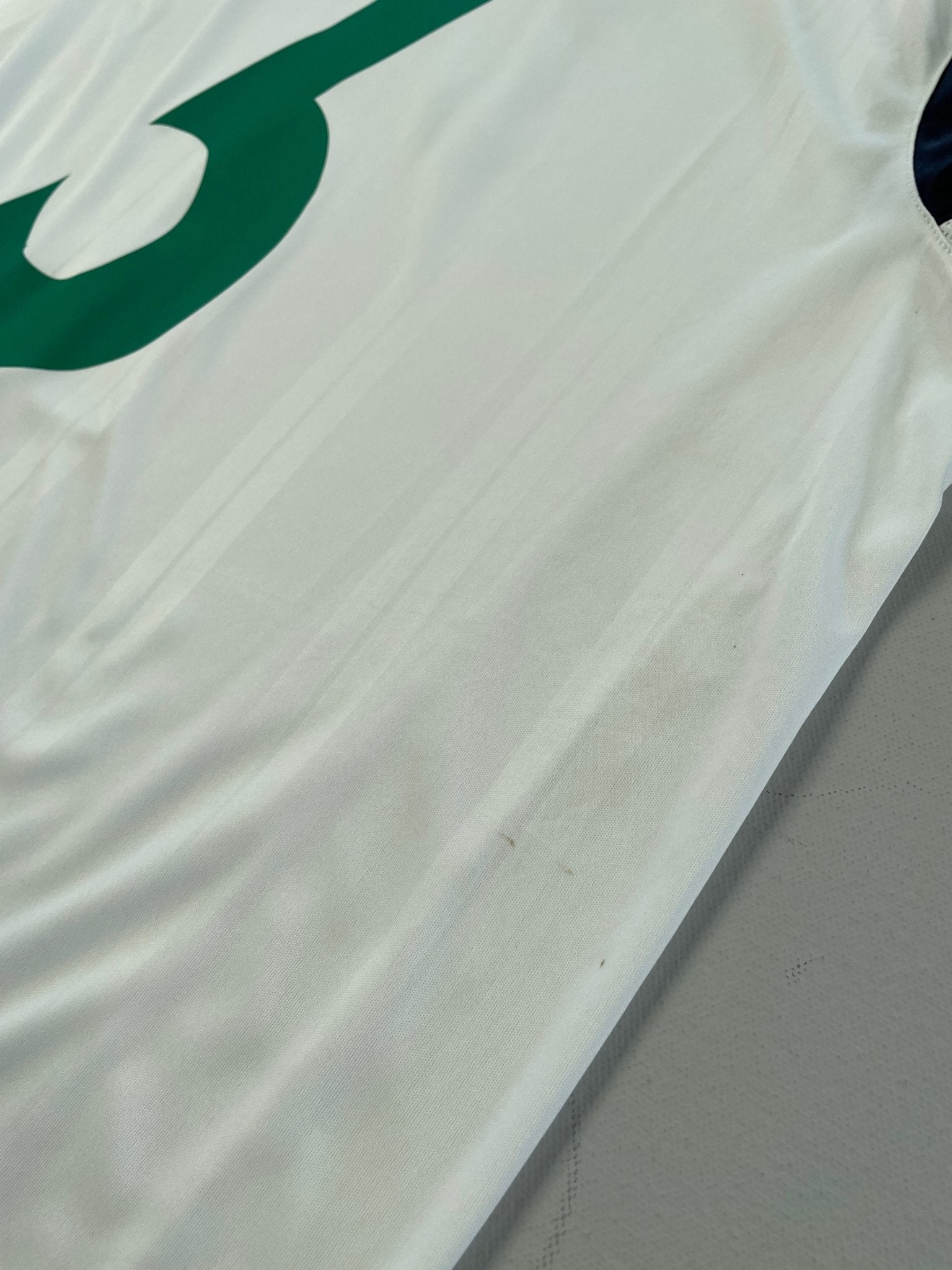 Buy 2009/10 Northern Ireland Evans 3 Away Shirt (L) Umbro ~ Free worldwide shipping ~ Authentic Vintage Football Shirts from Cult Kits