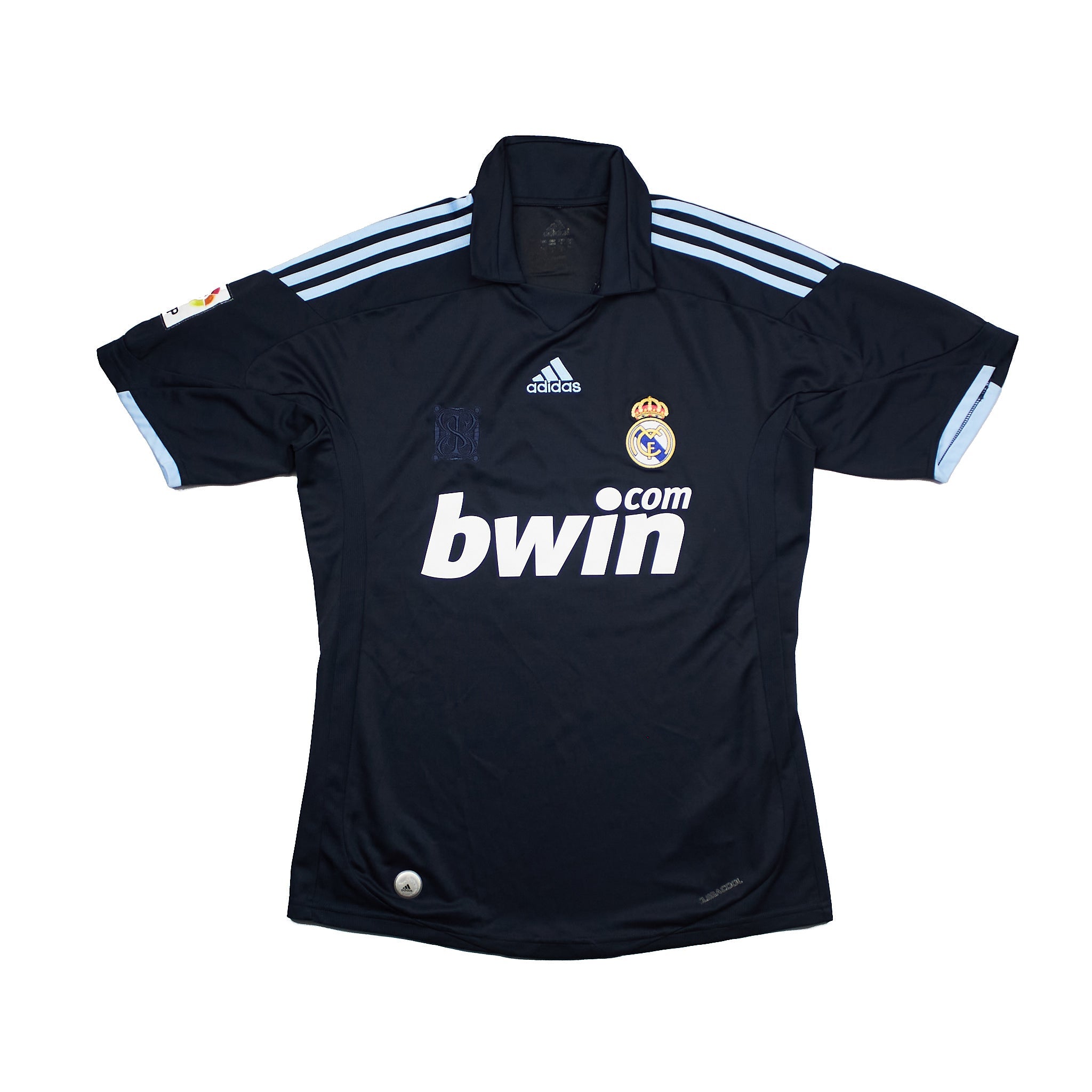 Buy 2009/10 Real Madrid Benzema 11 Away Shirt (S) Adidas ~ Free worldwide shipping ~ Authentic Vintage Football Shirts from Cult Kits