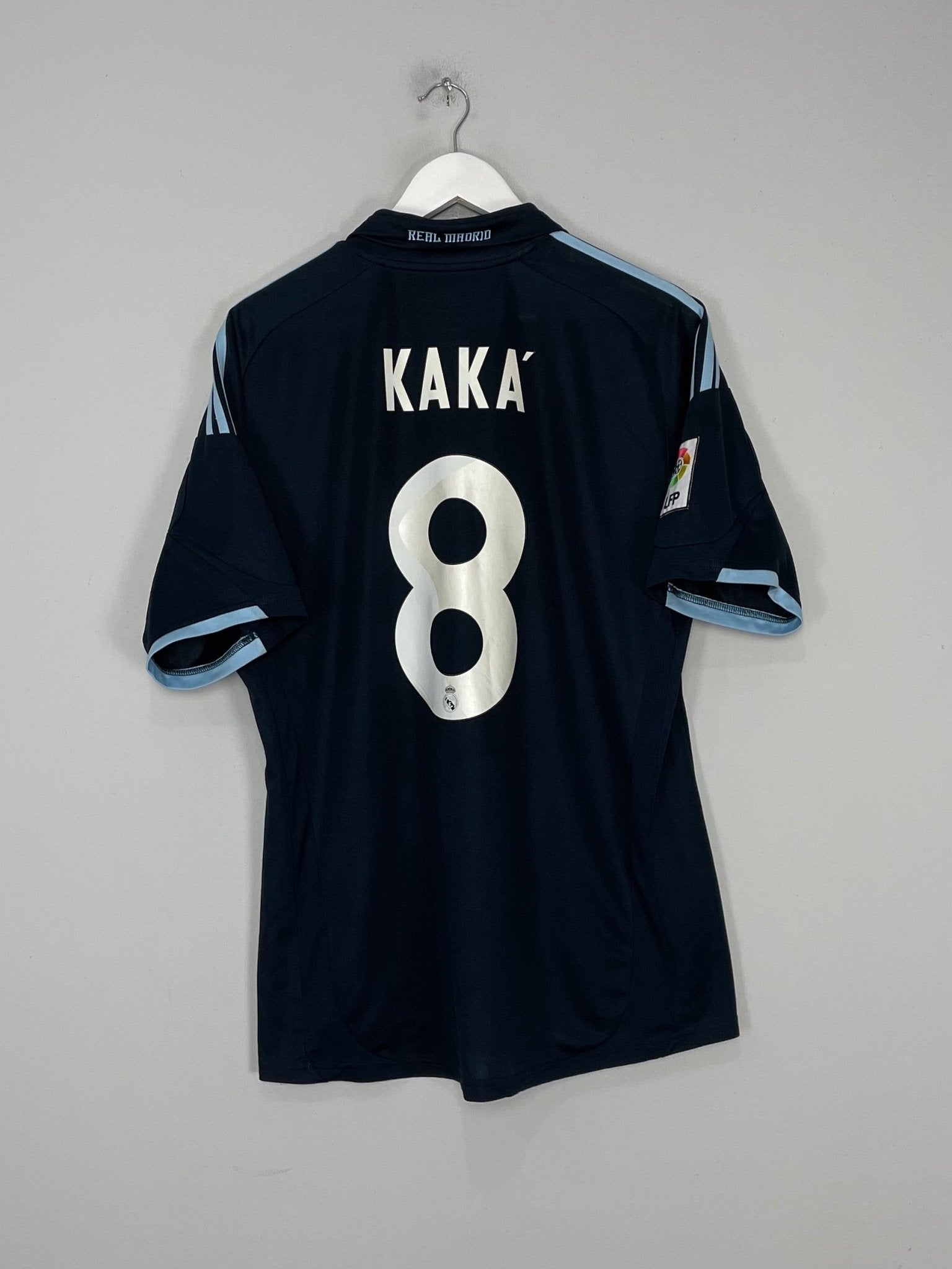 Shop 2009/10 REAL MADRID KAKA #8 AWAY SHIRT (L) ADIDAS, classic football shirts, vintage football shirts & retro soccer jerseys at Cult Kits