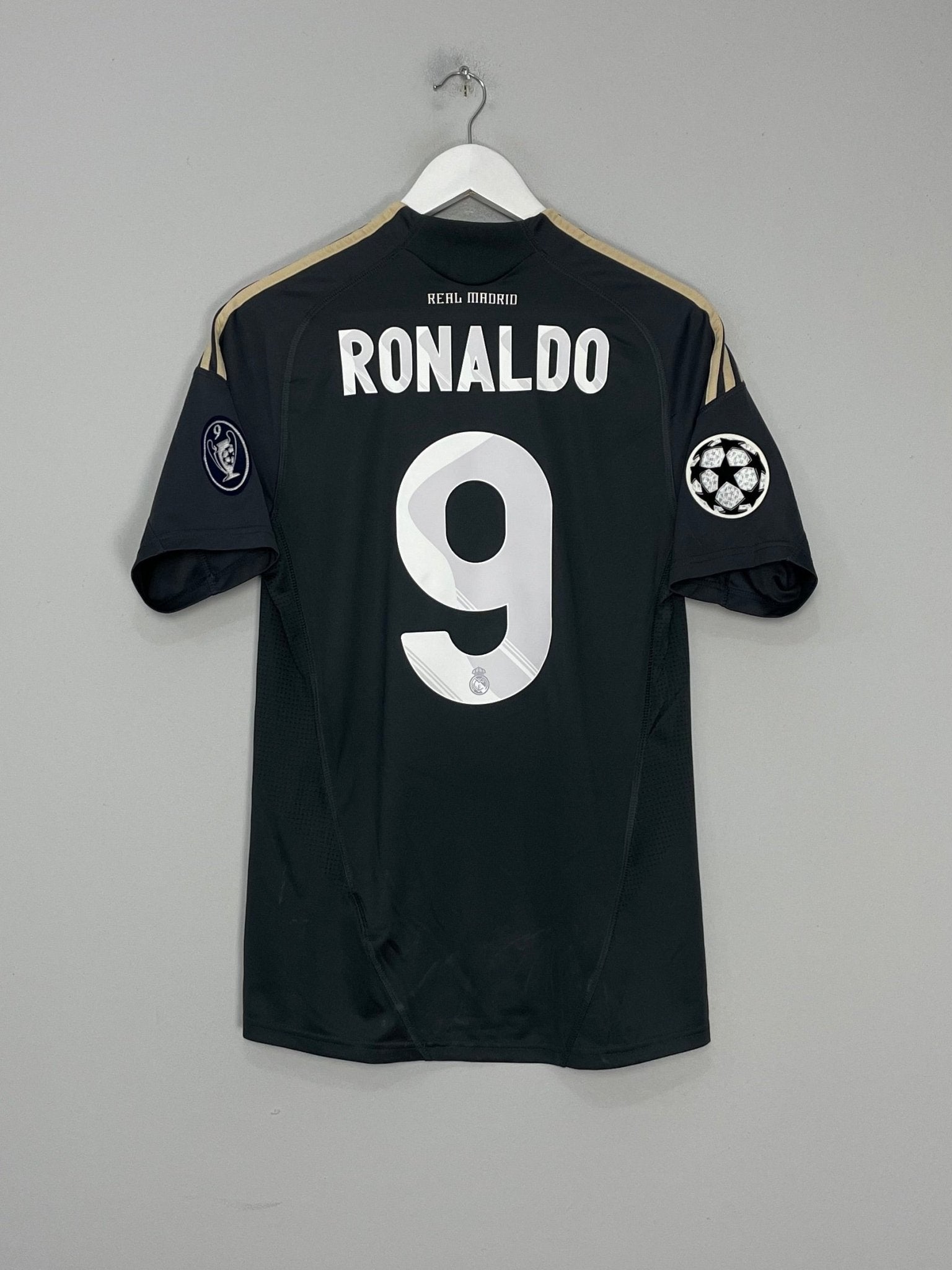 Shop 2009/10 REAL MADRID RONALDO #9 C/L THIRD SHIRT (M) ADIDAS, classic football shirts, vintage football shirts & retro soccer jerseys at Cult Kits