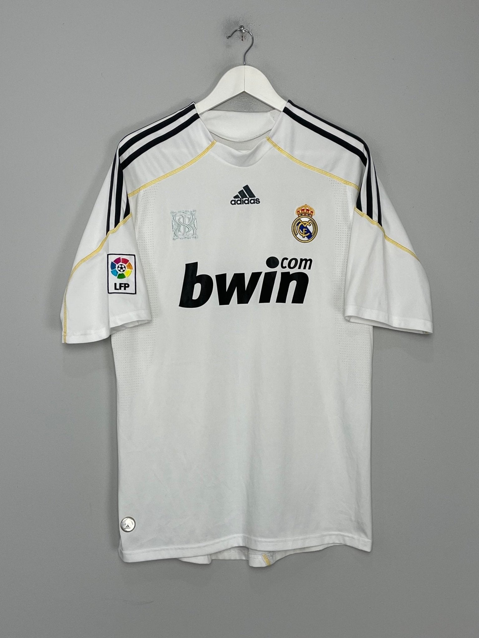 Shop 2009/10 REAL MADRID RONALDO #9 HOME SHIRT (L) ADIDAS, classic football shirts, vintage football shirts & retro soccer jerseys at Cult Kits