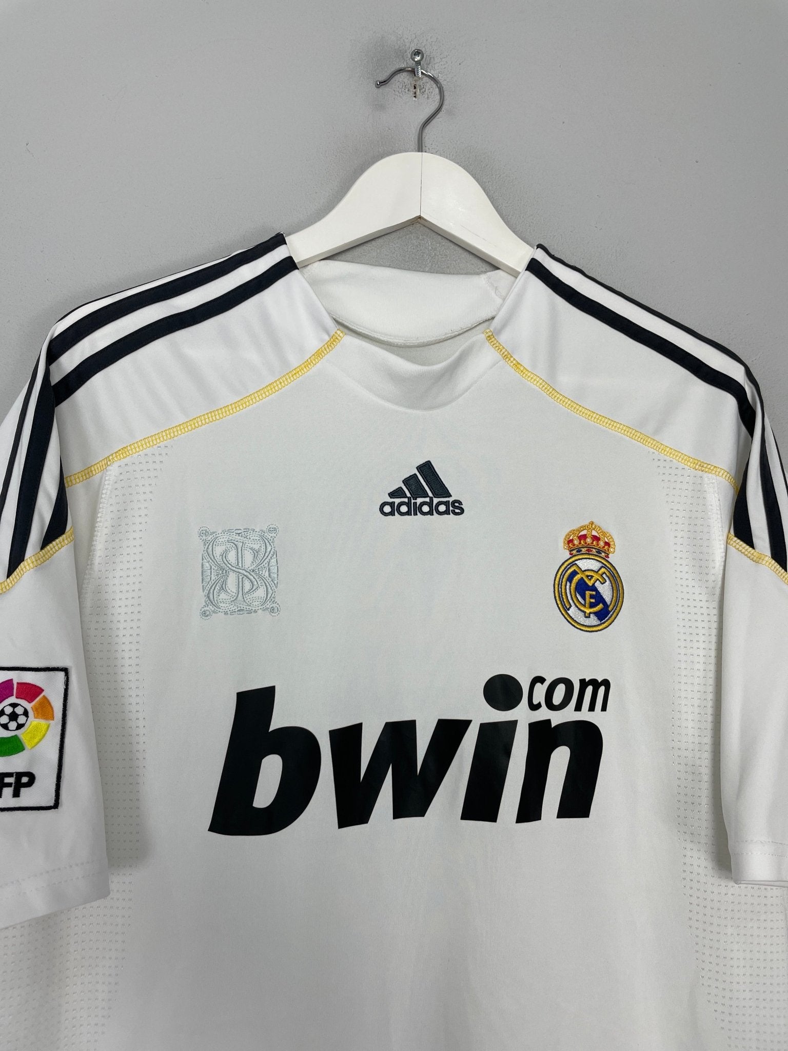 Shop 2009/10 REAL MADRID RONALDO #9 HOME SHIRT (L) ADIDAS, classic football shirts, vintage football shirts & retro soccer jerseys at Cult Kits