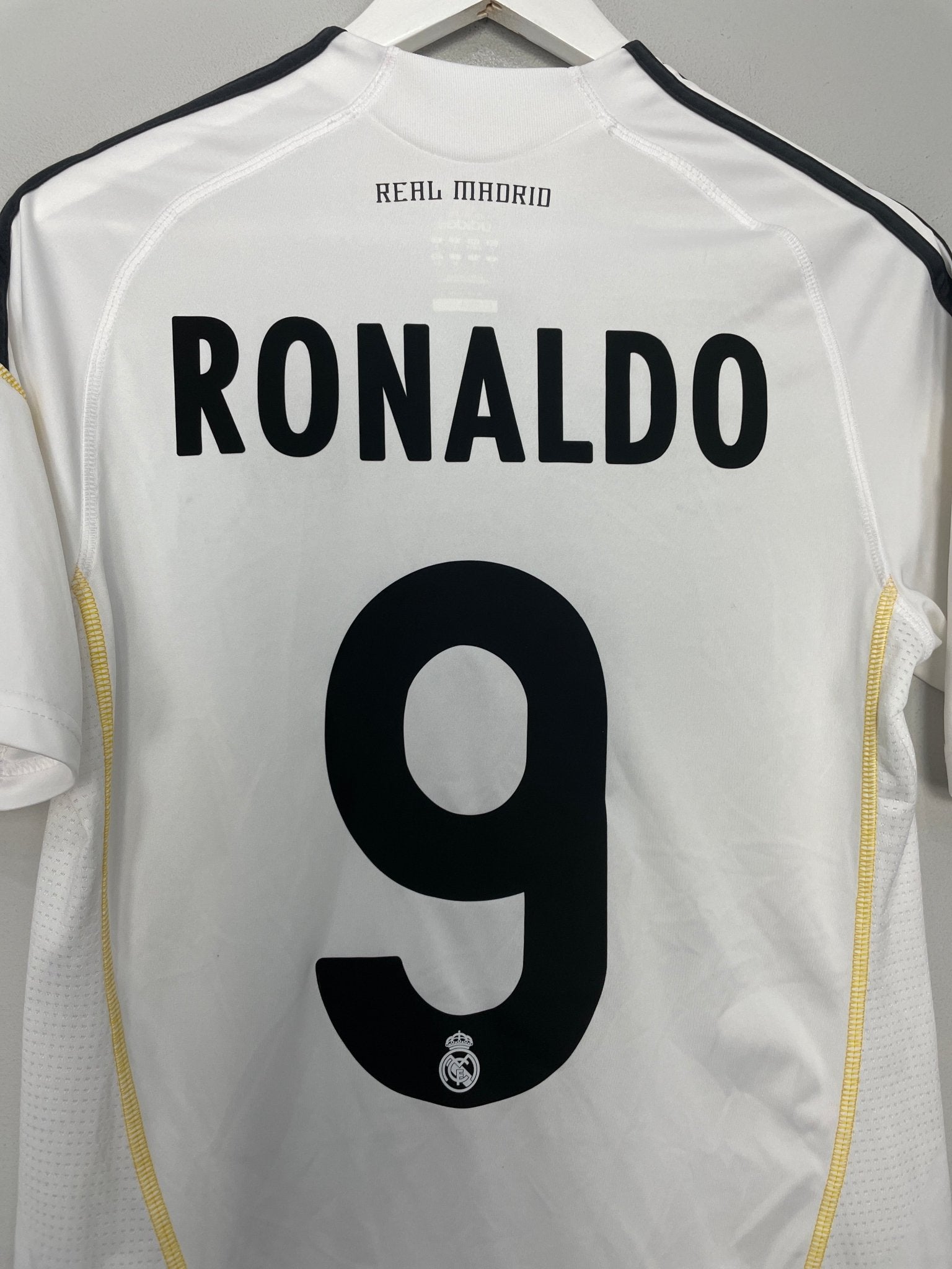 2009/10 REAL MADRID RONALDO #9 HOME SHIRT (S) ADIDAS – Cult Kits