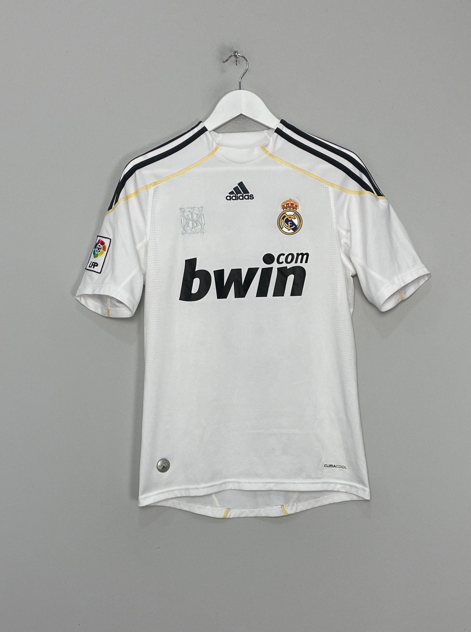 Shop 2009/10 REAL MADRID RONALDO #9 HOME SHIRT (S) ADIDAS, classic football shirts, vintage football shirts & retro soccer jerseys at Cult Kits