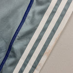Buy 2009/10 Schalke Neuer 1 GK Shirt (XL) Adidas ~ Free worldwide shipping ~ Authentic Vintage Football Shirts from Cult Kits