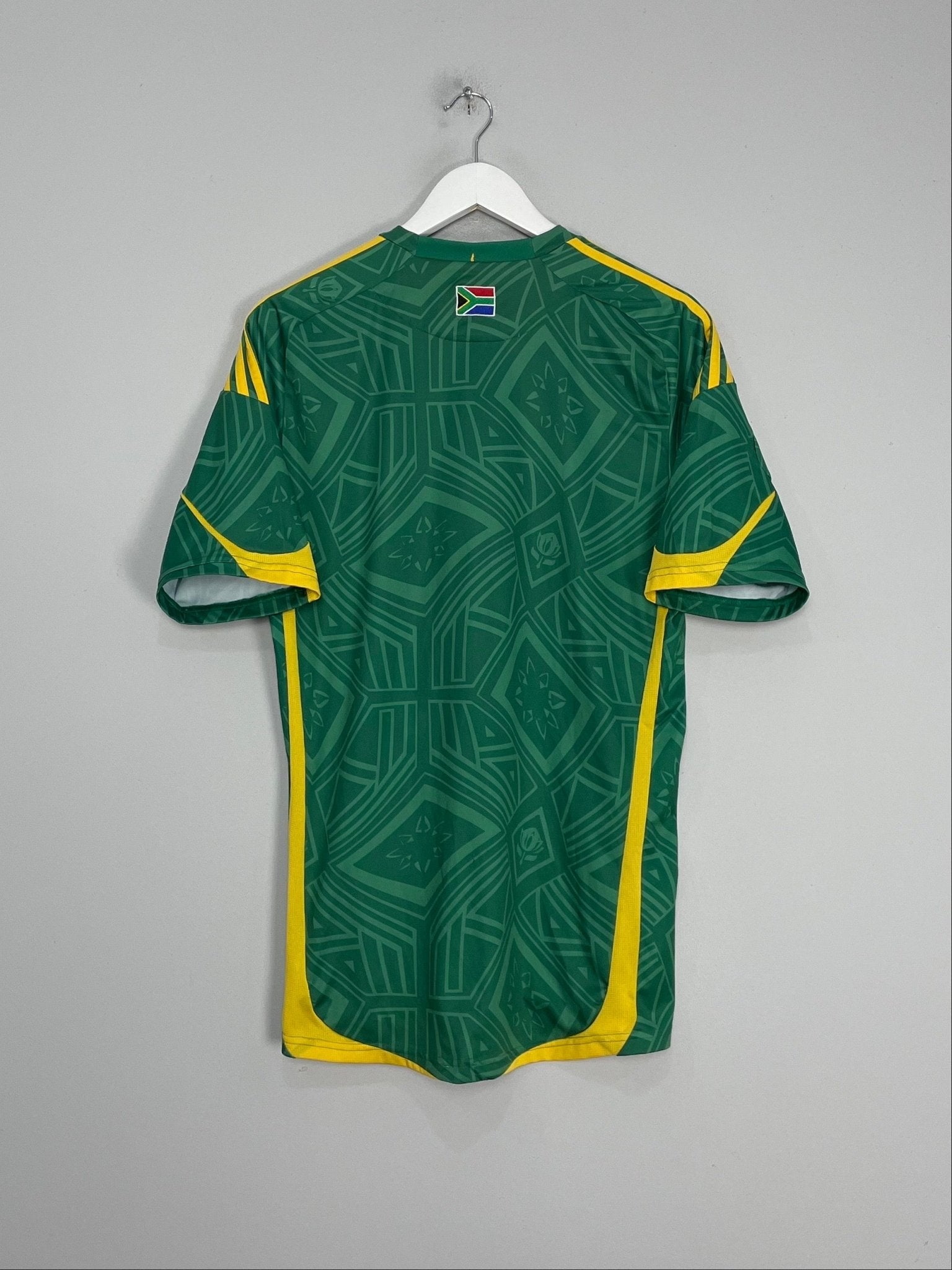 Shop 2009/10 SOUTH AFRICA AWAY SHIRT (M) ADIDAS, classic football shirts, vintage football shirts & retro soccer jerseys at Cult Kits