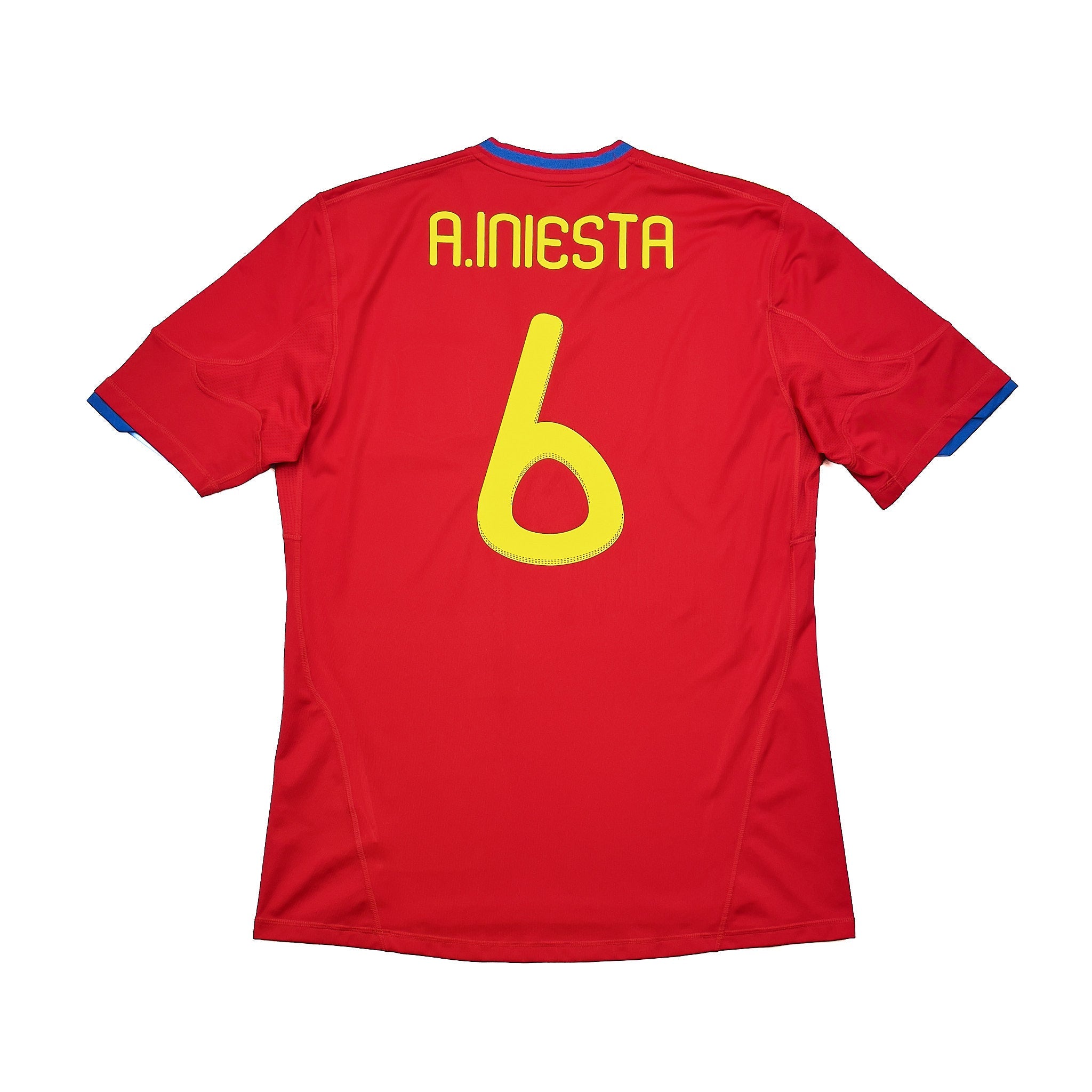 Buy 2009/10 Spain A.Iniesta 6 Home Shirt (L) Adidas ~ Free worldwide shipping ~ Authentic Vintage Football Shirts from Cult Kits