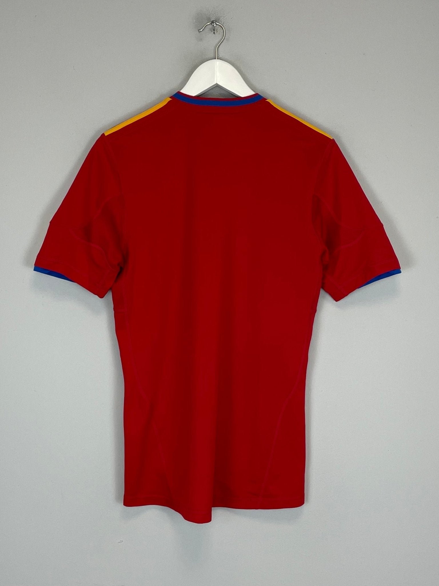 Shop 2009/10 SPAIN HOME SHIRT (S) ADIDAS, classic football shirts, vintage football shirts & retro soccer jerseys at Cult Kits