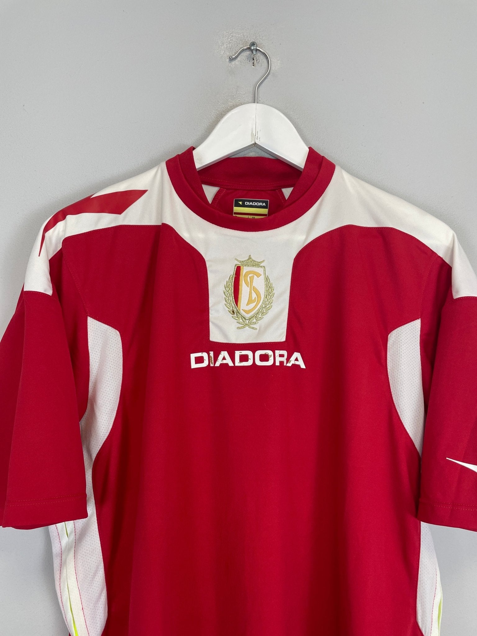 Shop 2009/10 STANDARD LIEGE HOME SHIRT (M) DIADORA, classic football shirts, vintage football shirts & retro soccer jerseys at Cult Kits
