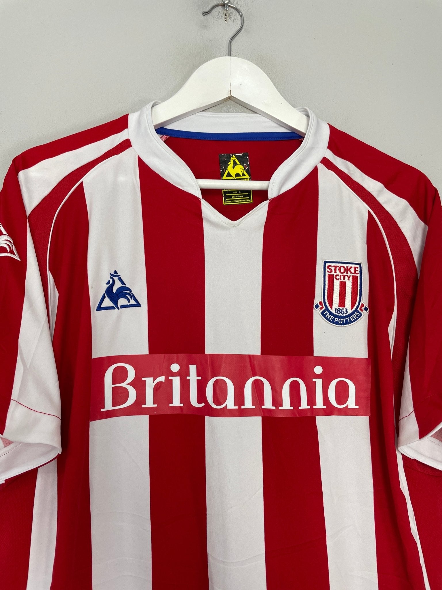 Shop 2009/10 STOKE CITY HOME SHIRT (L) LE COQ, classic football shirts, vintage football shirts & retro soccer jerseys at Cult Kits