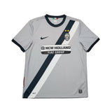 2009-11-juventus-chiellini-3-away-shirt-l-nike5255