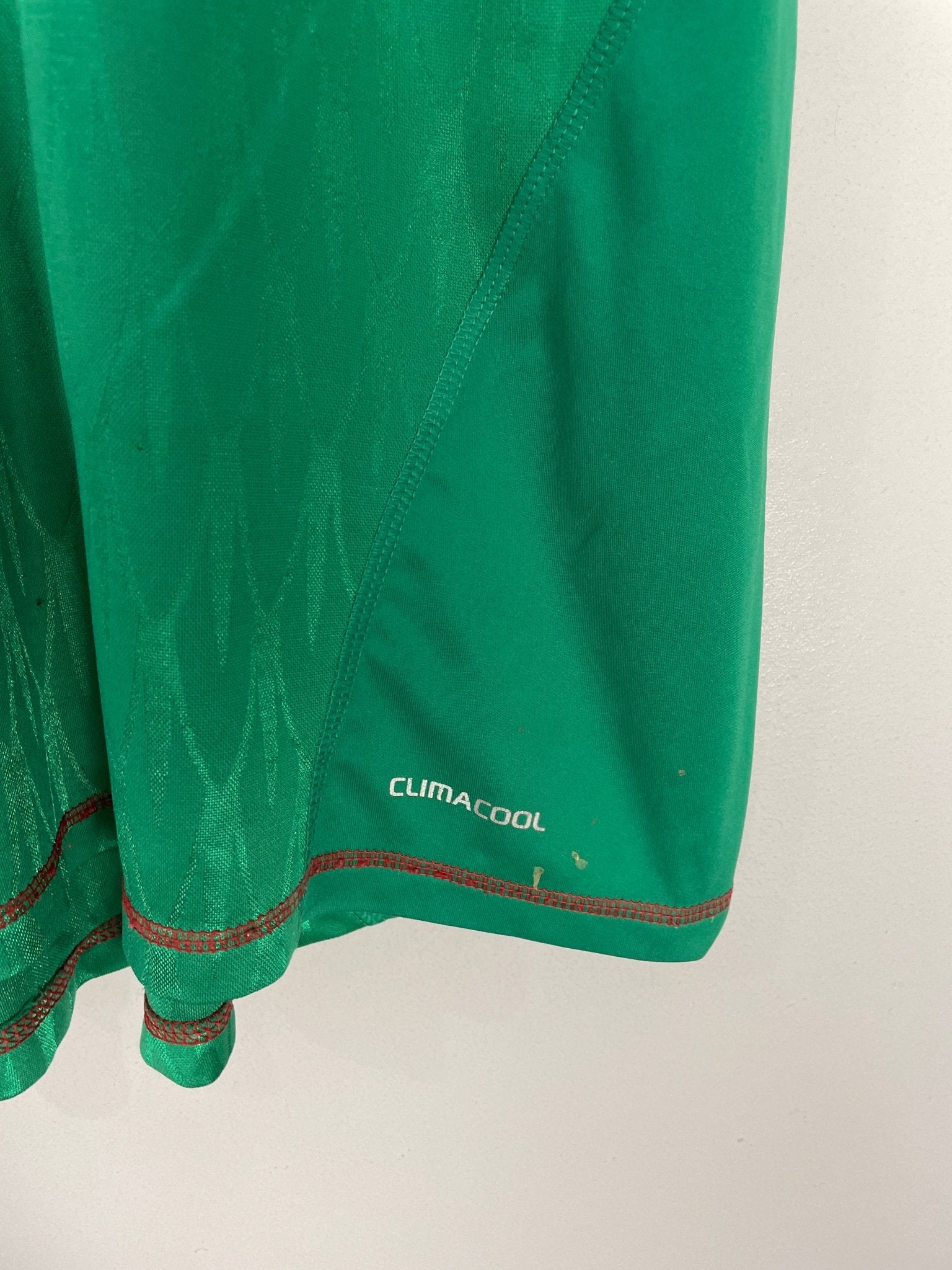 Shop 2009/11 MEXICO MARQUEZ #4 HOME SHIRT (L) ADIDAS, classic football shirts, vintage football shirts & retro soccer jerseys at Cult Kits