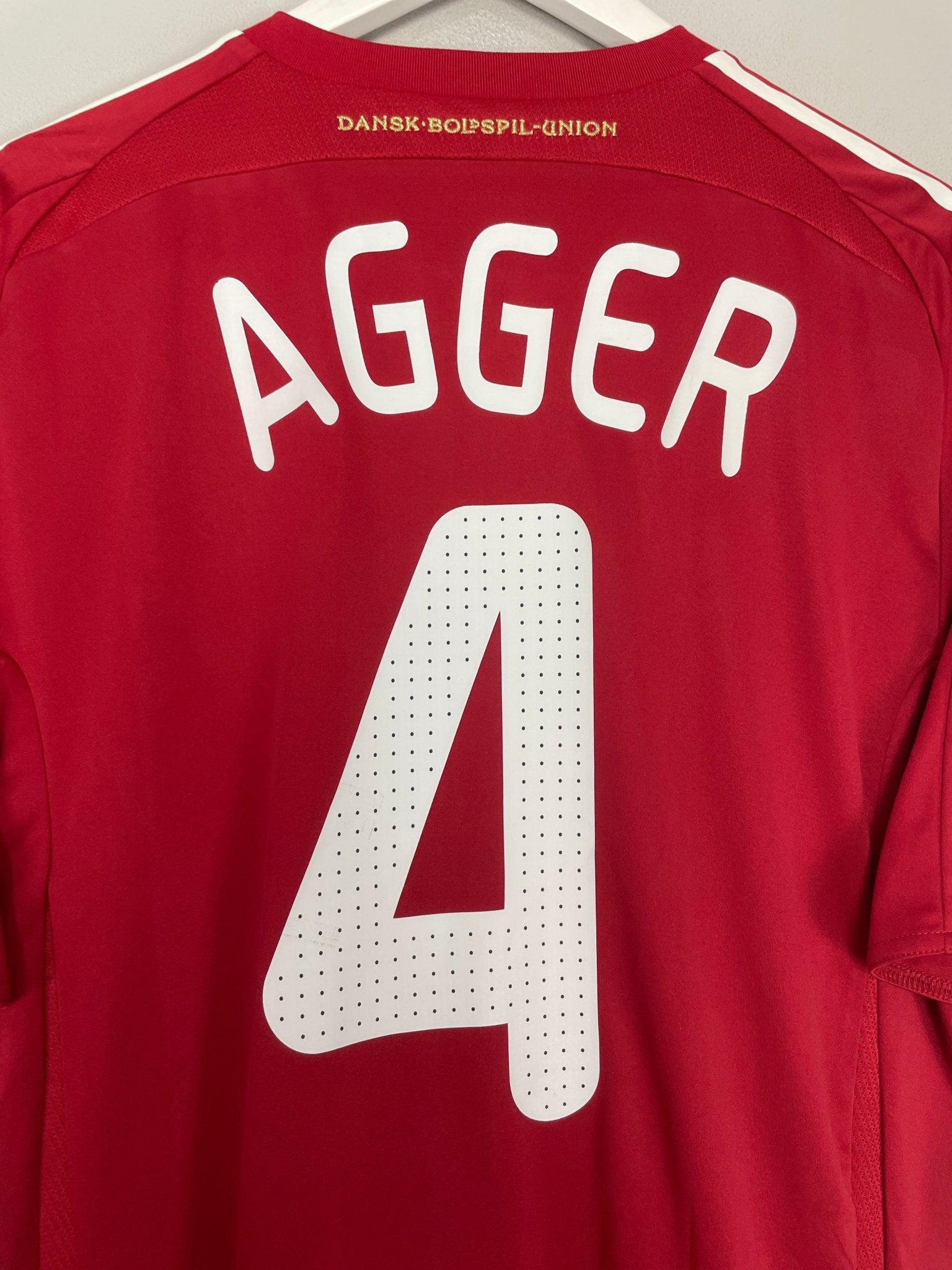 Shop 2010 DENMARK AGGER #5 *PLAYER ISSUE* BNWT HOME SHIRT (XL) ADIDAS, classic football shirts, vintage football shirts & retro soccer jerseys at Cult Kits