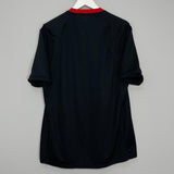 Shop 2010 ENGLAND TRAINING SHIRT (XL) UMBRO, classic football shirts, vintage football shirts & retro soccer jerseys at Cult Kits