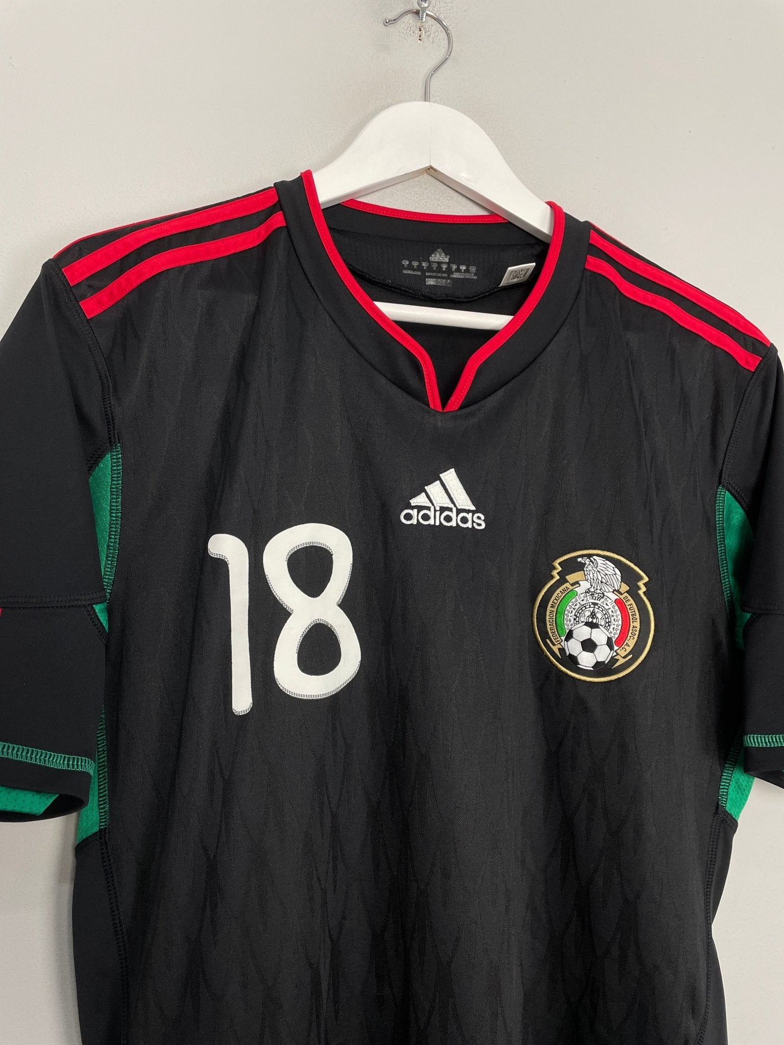 Shop 2010 MEXICO A.GUARDADO #18 AWAY SHIRT (M) ADIDAS, classic football shirts, vintage football shirts & retro soccer jerseys at Cult Kits