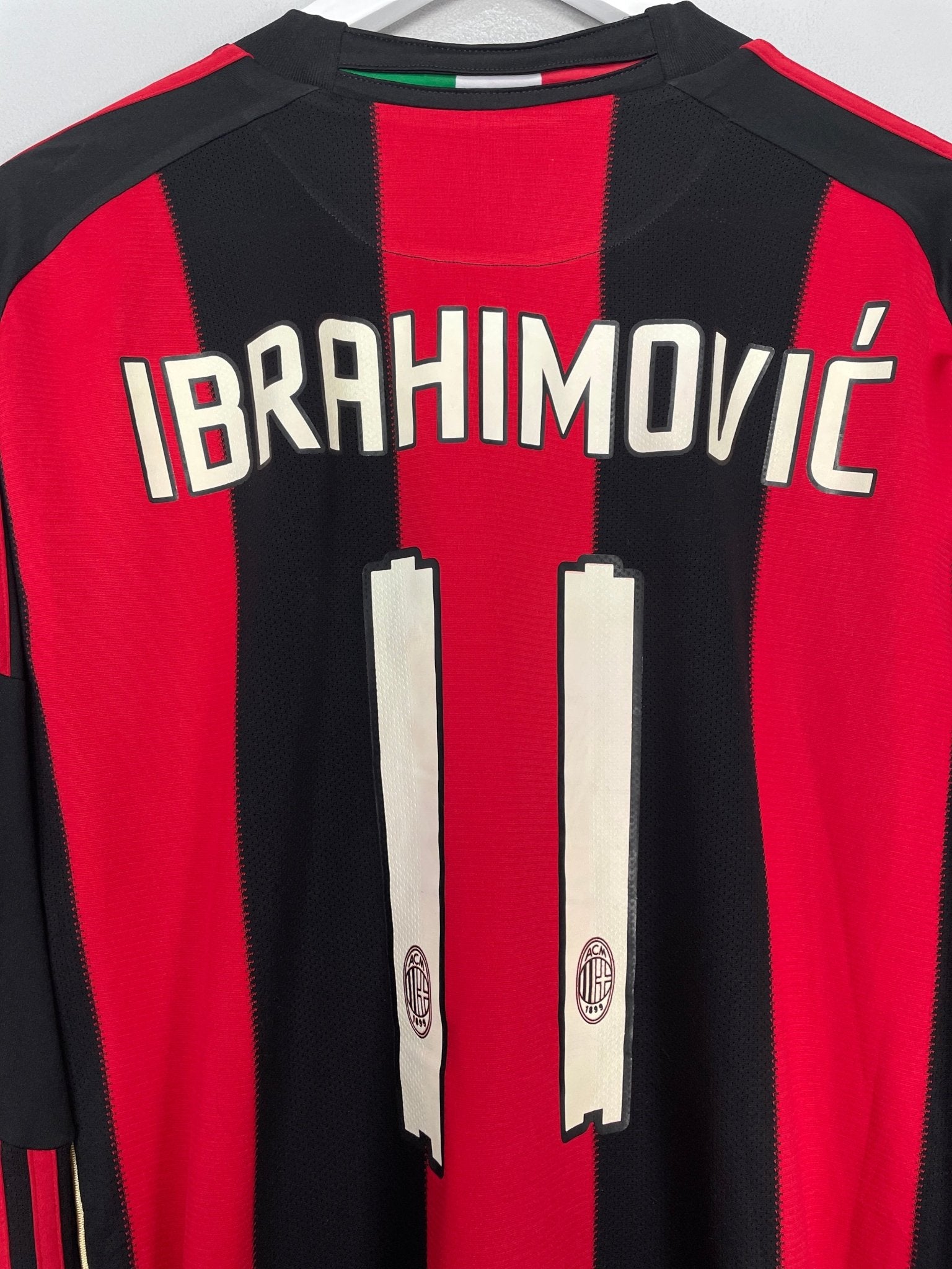 Shop 2010/11 AC MILAN IBRAHIMOVIC #11 L/S HOME SHIRT (XL) ADIDAS, classic football shirts, vintage football shirts & retro soccer jerseys at Cult Kits