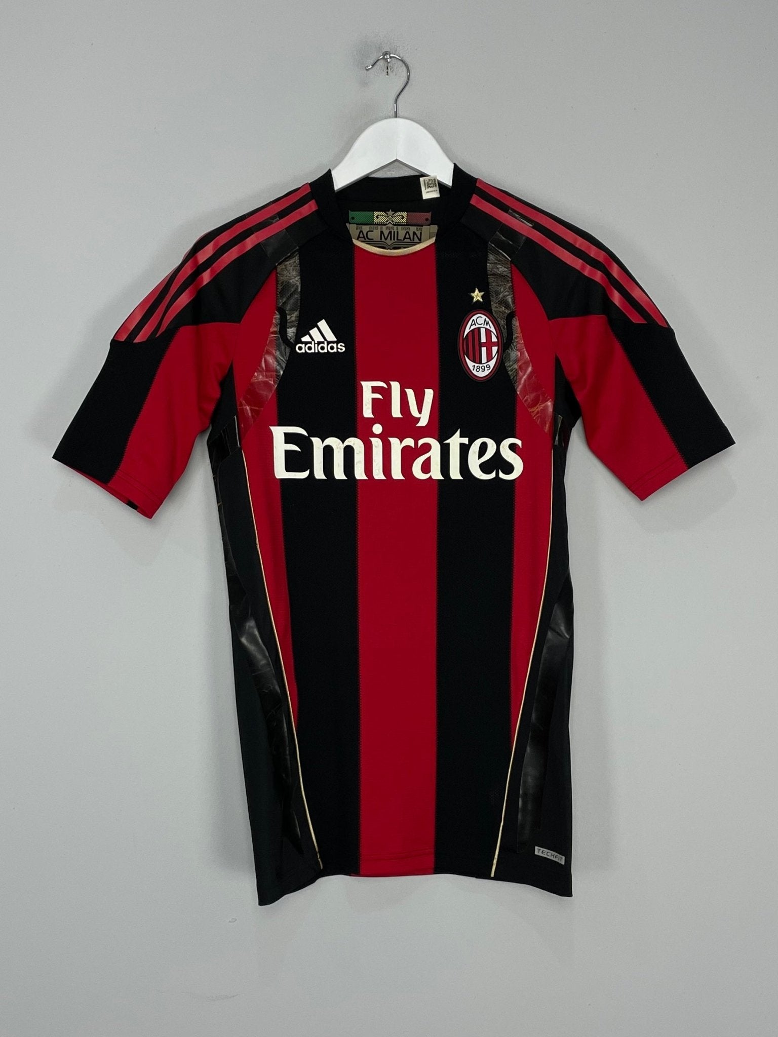 Shop 2010/11 AC MILAN *PLAYER ISSUE* HOME SHIRT (M) ADIDAS, classic football shirts, vintage football shirts & retro soccer jerseys at Cult Kits
