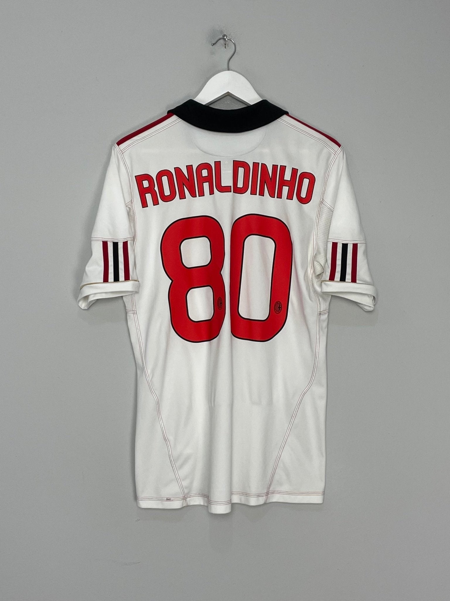 Shop 2010/11 AC MILAN RONALDINHO #80 AWAY SHIRT (M) ADIDAS, classic football shirts, vintage football shirts & retro soccer jerseys at Cult Kits