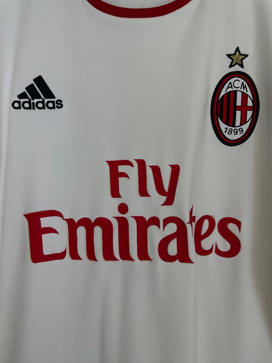2010/11 AC MILAN RONALDINHO 80 AWAY SHIRT (M) ADIDAS - Cult Kits - Medium - Buy Vintage Football Shirts, Authentic Retro Football Shirts For Sale, Classic Football Shirts & Soccer Jersey
