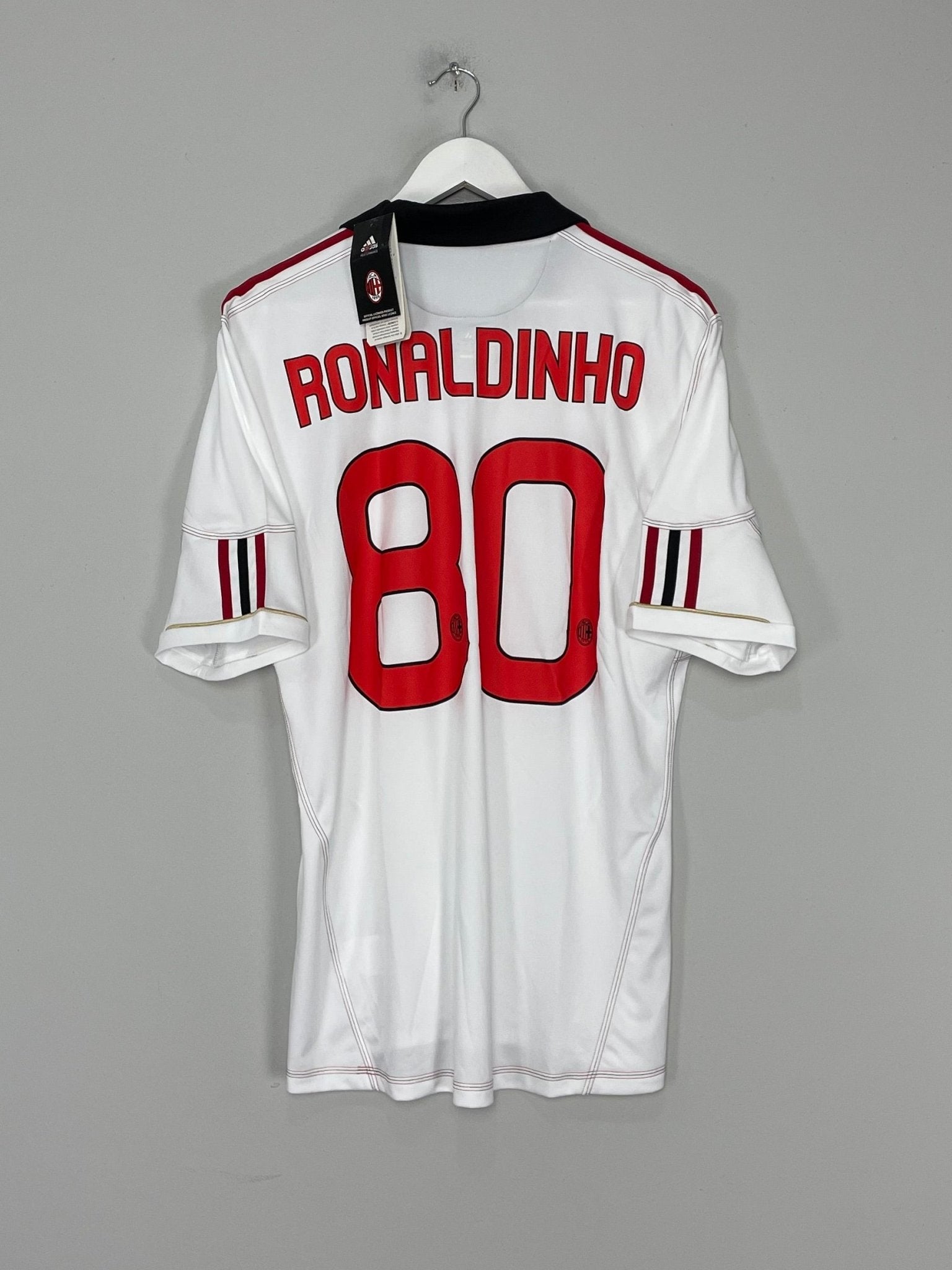 Shop 2010/11 AC MILAN RONALDINHO #80 *BNWT* AWAY SHIRT (L) ADIDAS, classic football shirts, vintage football shirts & retro soccer jerseys at Cult Kits