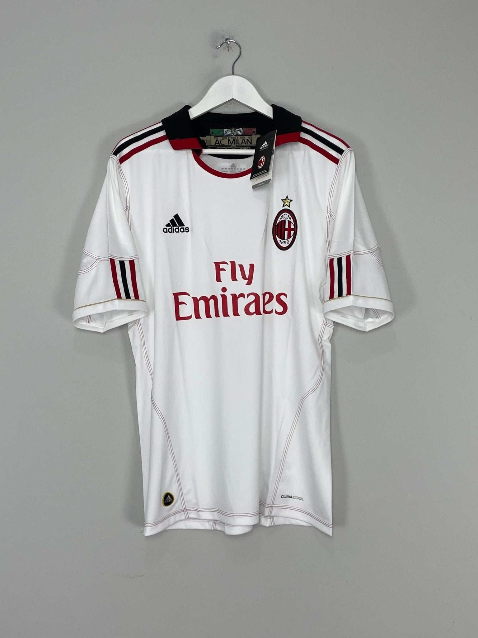 Shop 2010/11 AC MILAN RONALDINHO #80 *BNWT* AWAY SHIRT (L) ADIDAS, classic football shirts, vintage football shirts & retro soccer jerseys at Cult Kits