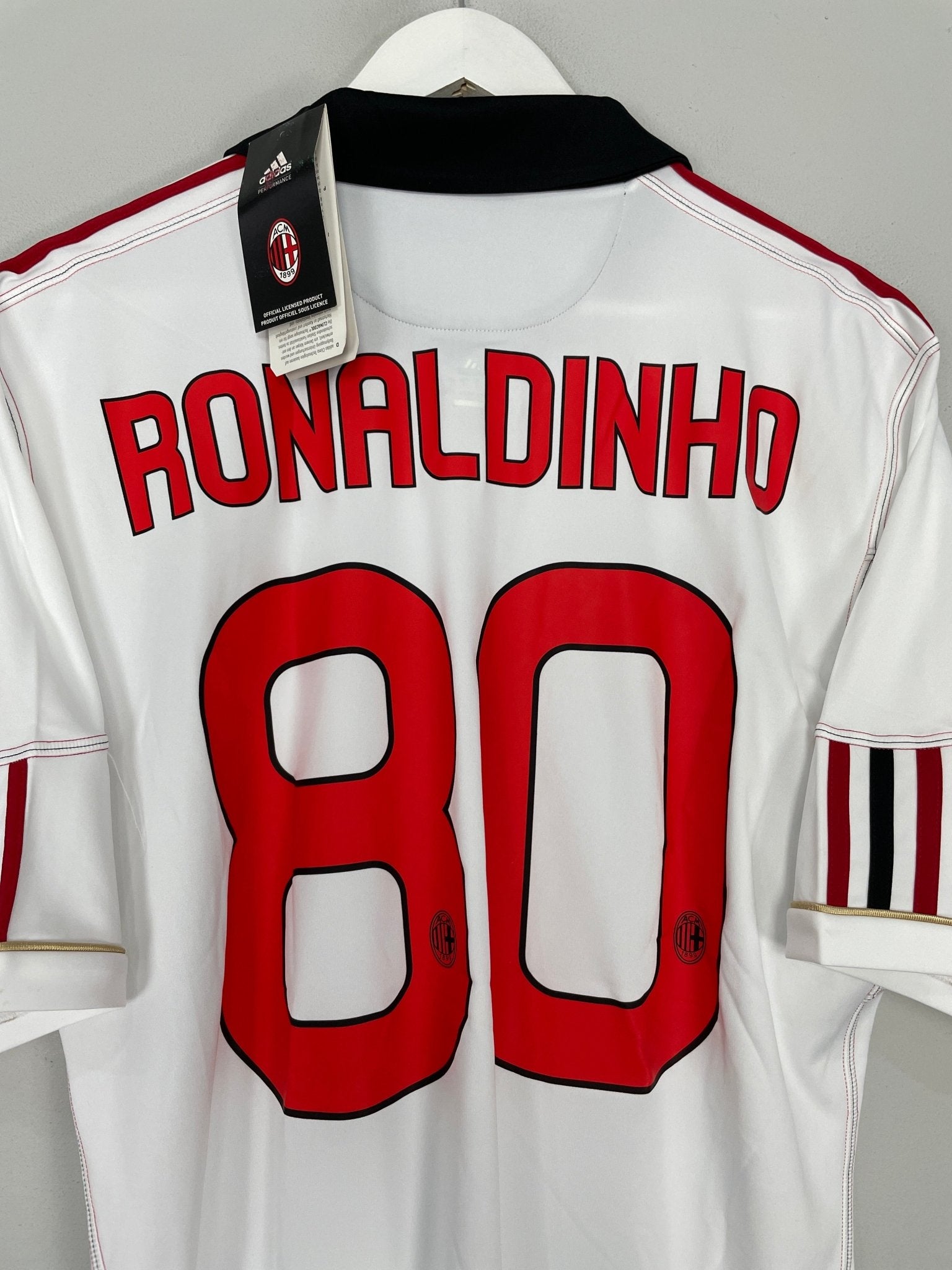 Shop 2010/11 AC MILAN RONALDINHO #80 *BNWT* AWAY SHIRT (L) ADIDAS, classic football shirts, vintage football shirts & retro soccer jerseys at Cult Kits