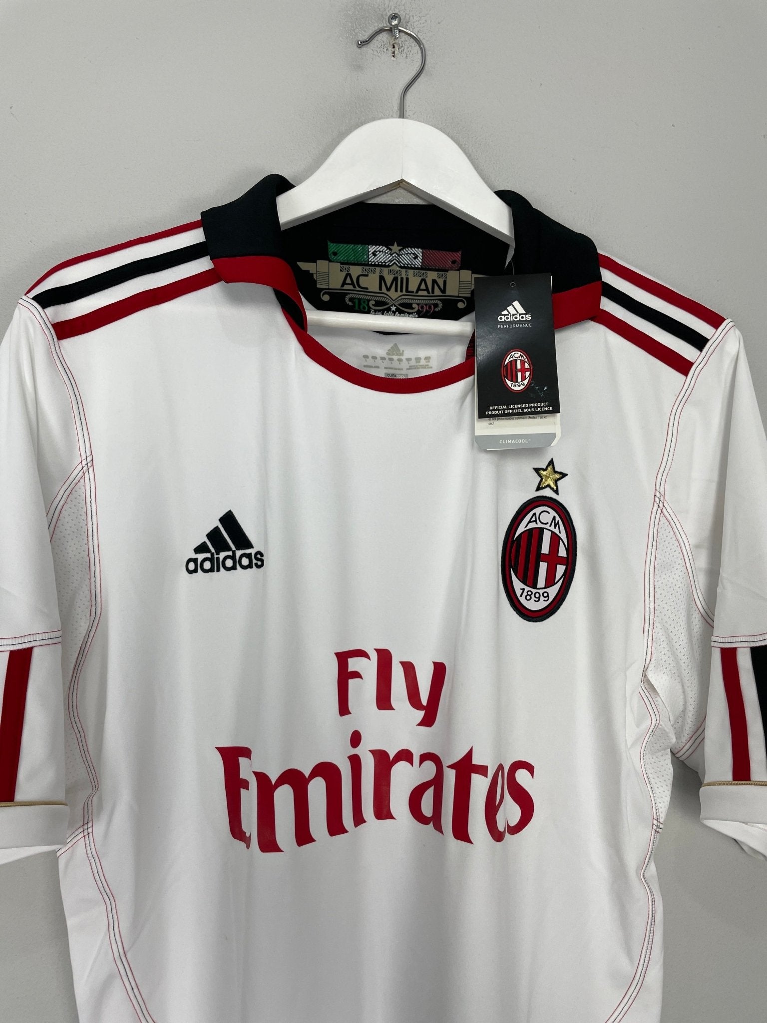Shop 2010/11 AC MILAN RONALDINHO #80 *BNWT* AWAY SHIRT (L) ADIDAS, classic football shirts, vintage football shirts & retro soccer jerseys at Cult Kits