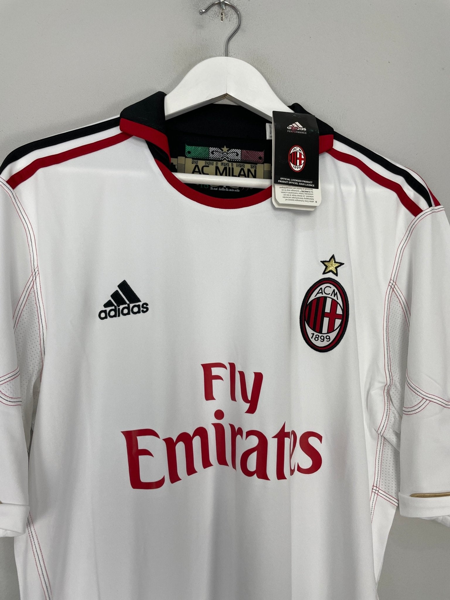 Shop 2010/11 AC MILAN RONALDINHO #80 *BNWT* AWAY SHIRT (L) ADIDAS, classic football shirts, vintage football shirts & retro soccer jerseys at Cult Kits