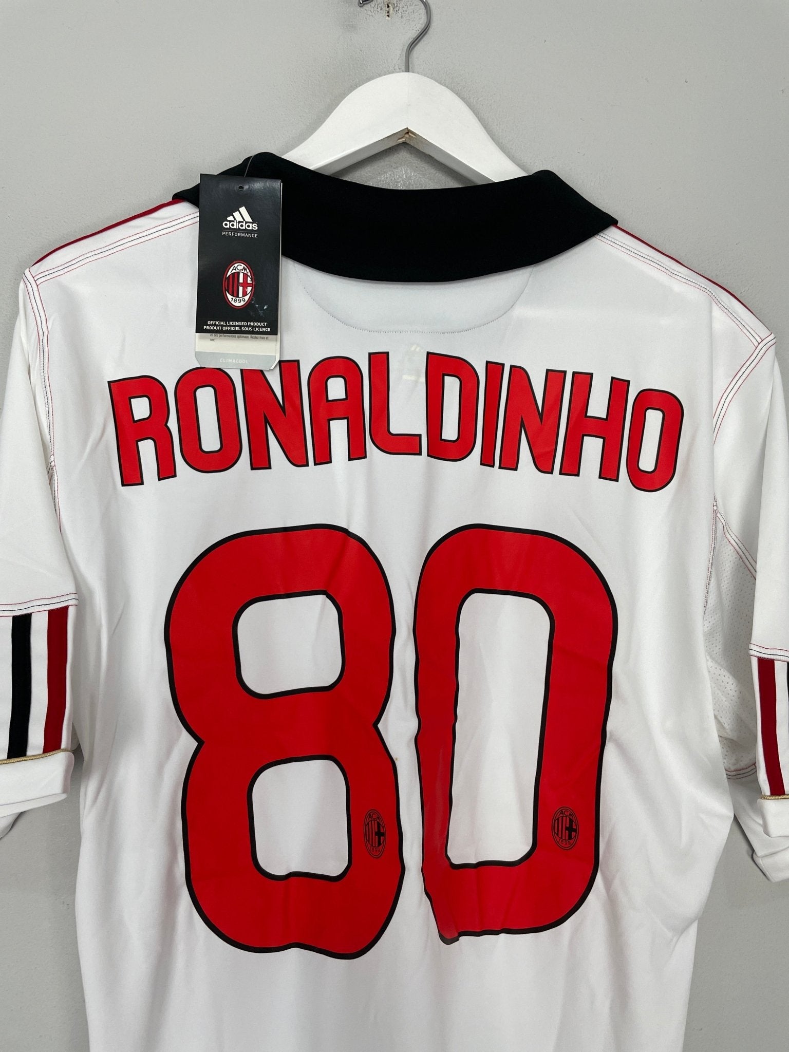 Shop 2010/11 AC MILAN RONALDINHO #80 *BNWT* AWAY SHIRT (L) ADIDAS, classic football shirts, vintage football shirts & retro soccer jerseys at Cult Kits