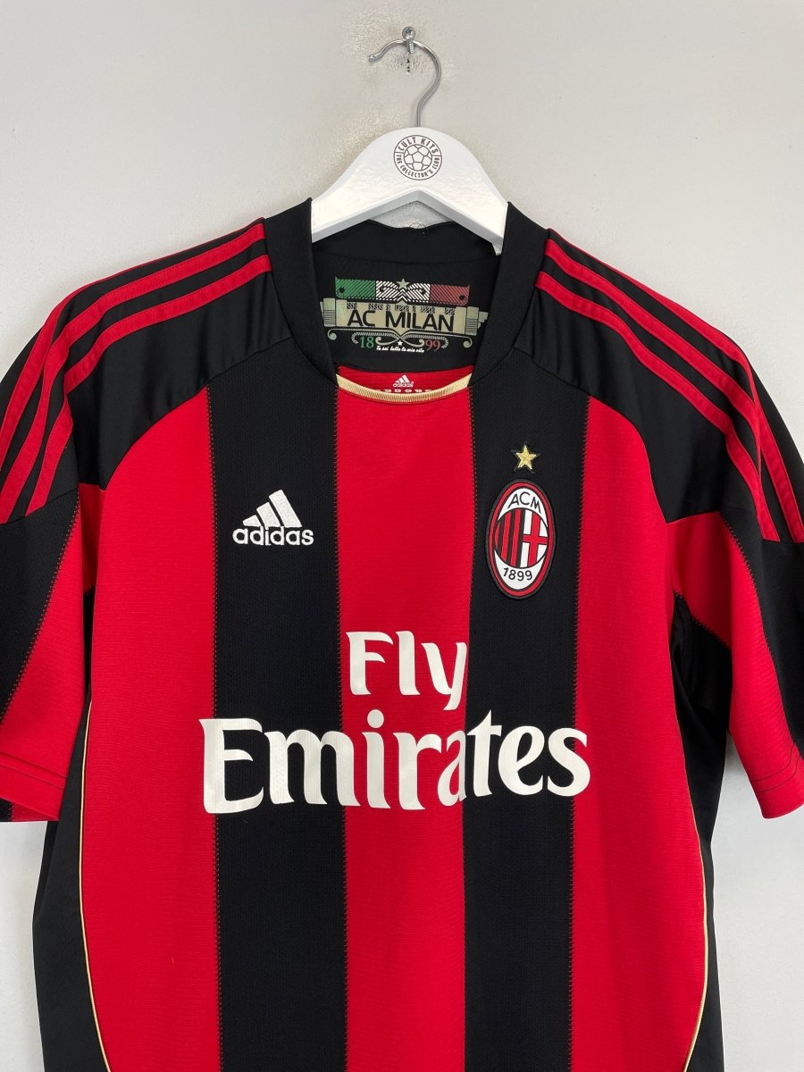 2010/11 AC MILAN RONALDINHO 80 HOME SHIRT (M) ADIDAS - Cult Kits - Medium - Buy Vintage Football Shirts, Authentic Retro Football Shirts For Sale, Classic Football Shirts & Soccer Jersey