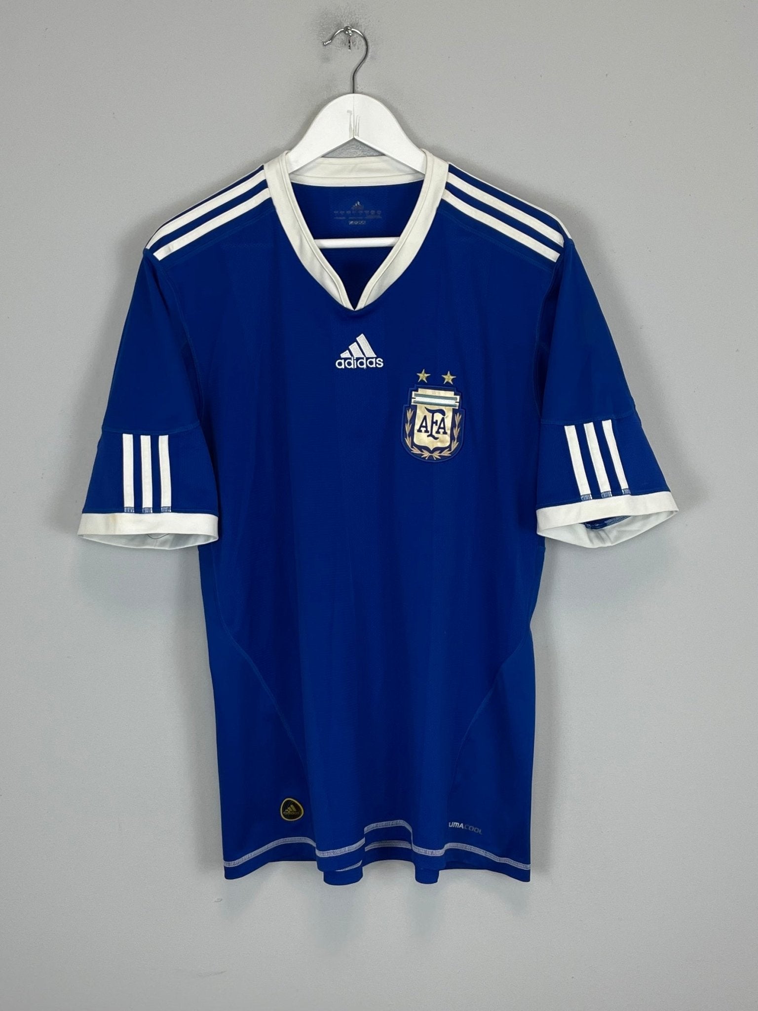 Shop 2010/11 ARGENTINA AWAY SHIRT (L) ADIDAS, classic football shirts, vintage football shirts & retro soccer jerseys at Cult Kits