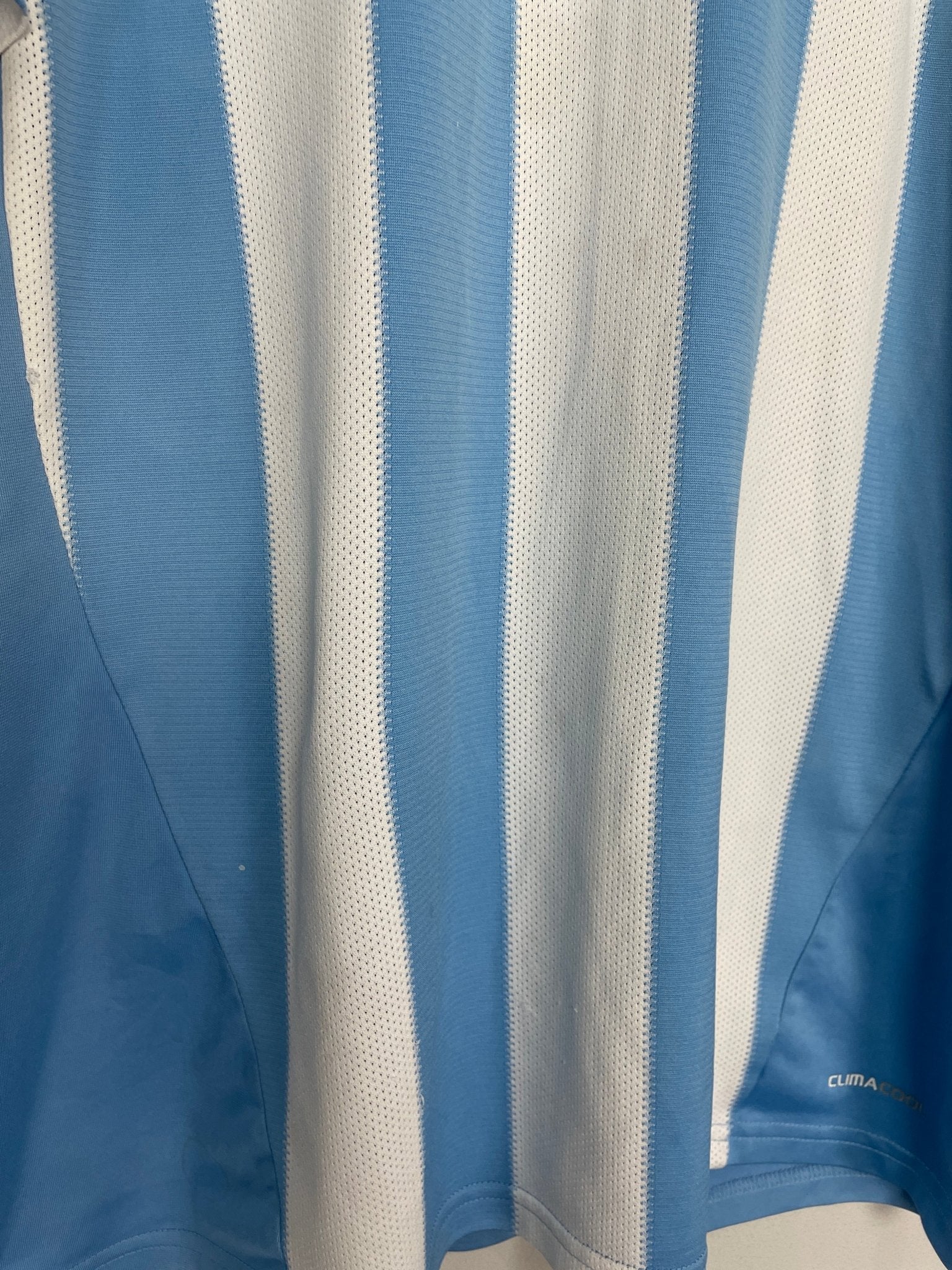 Shop 2010/11 ARGENTINA MESSI #10 HOME SHIRT (L) ADIDAS, classic football shirts, vintage football shirts & retro soccer jerseys at Cult Kits