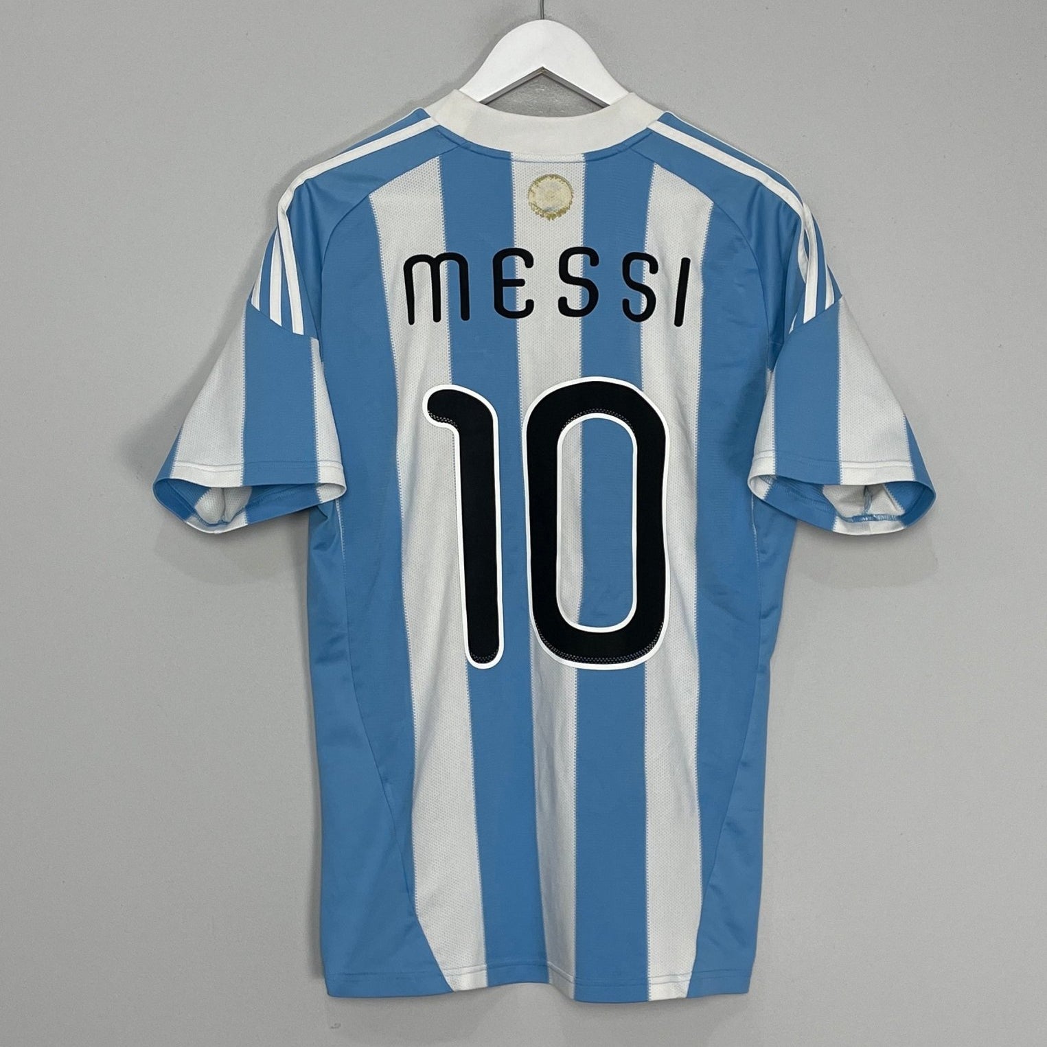 Shop 2010/11 ARGENTINA MESSI #10 HOME SHIRT (M) ADIDAS, classic football shirts, vintage football shirts & retro soccer jerseys at Cult Kits