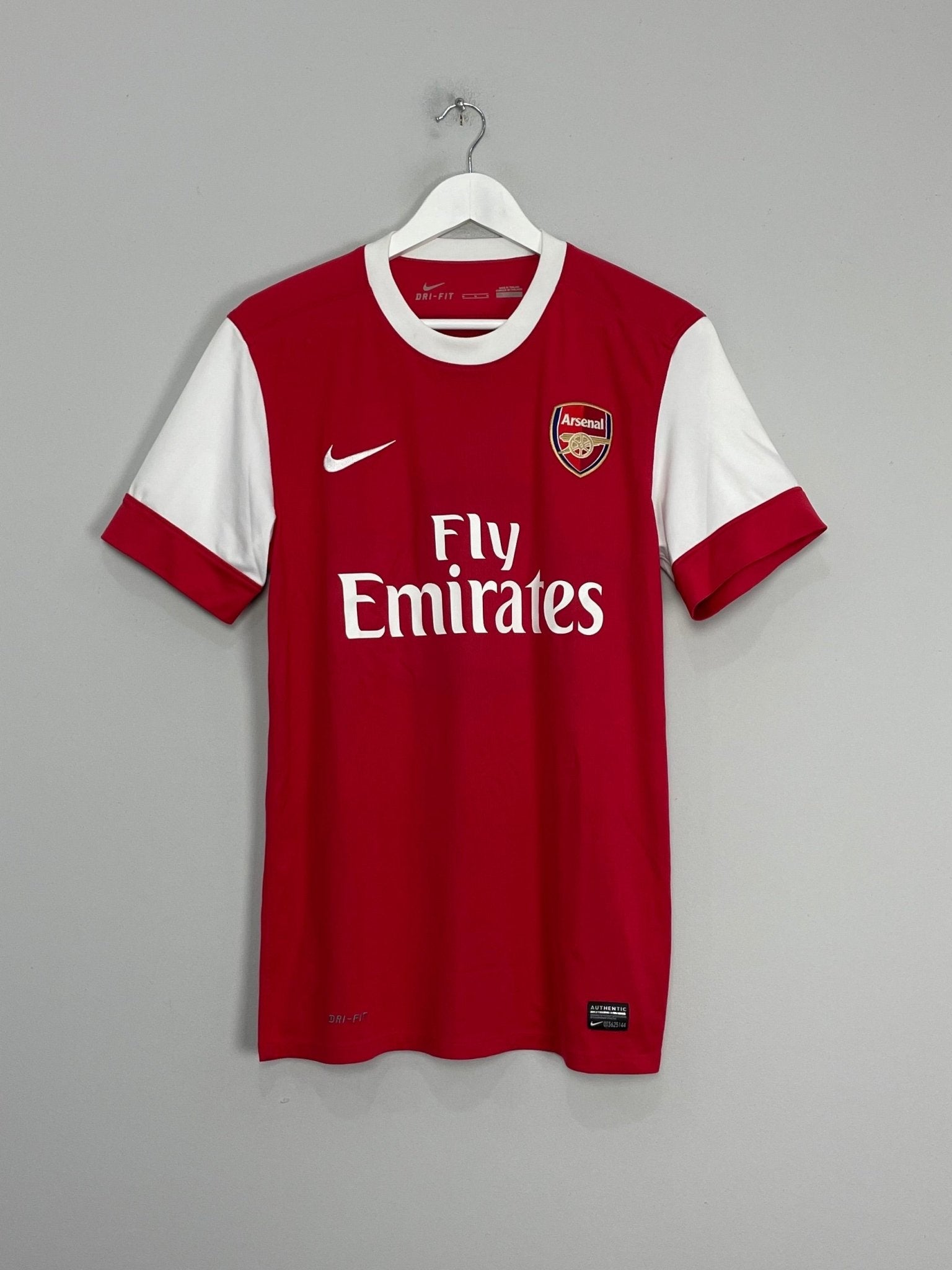 Shop 2010/11 ARSENAL FABREGAS #4 HOME SHIRT (M) NIKE, classic football shirts, vintage football shirts & retro soccer jerseys at Cult Kits