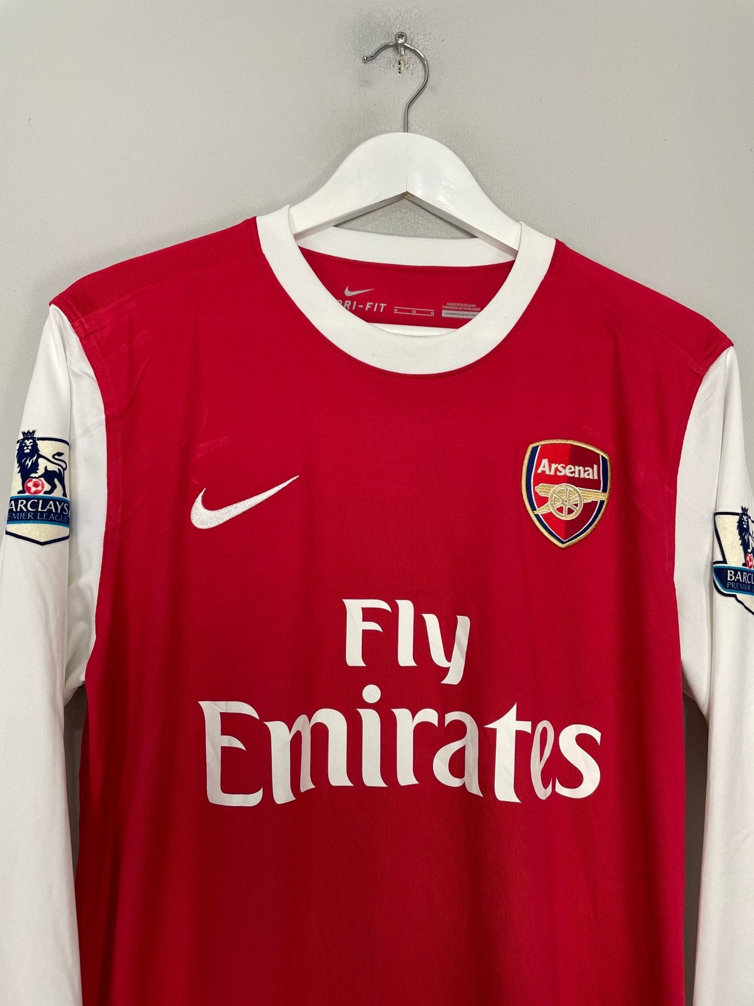 Shop 2010/11 ARSENAL FABREGAS #4 L/S HOME SHIRT (M) NIKE, classic football shirts, vintage football shirts & retro soccer jerseys at Cult Kits