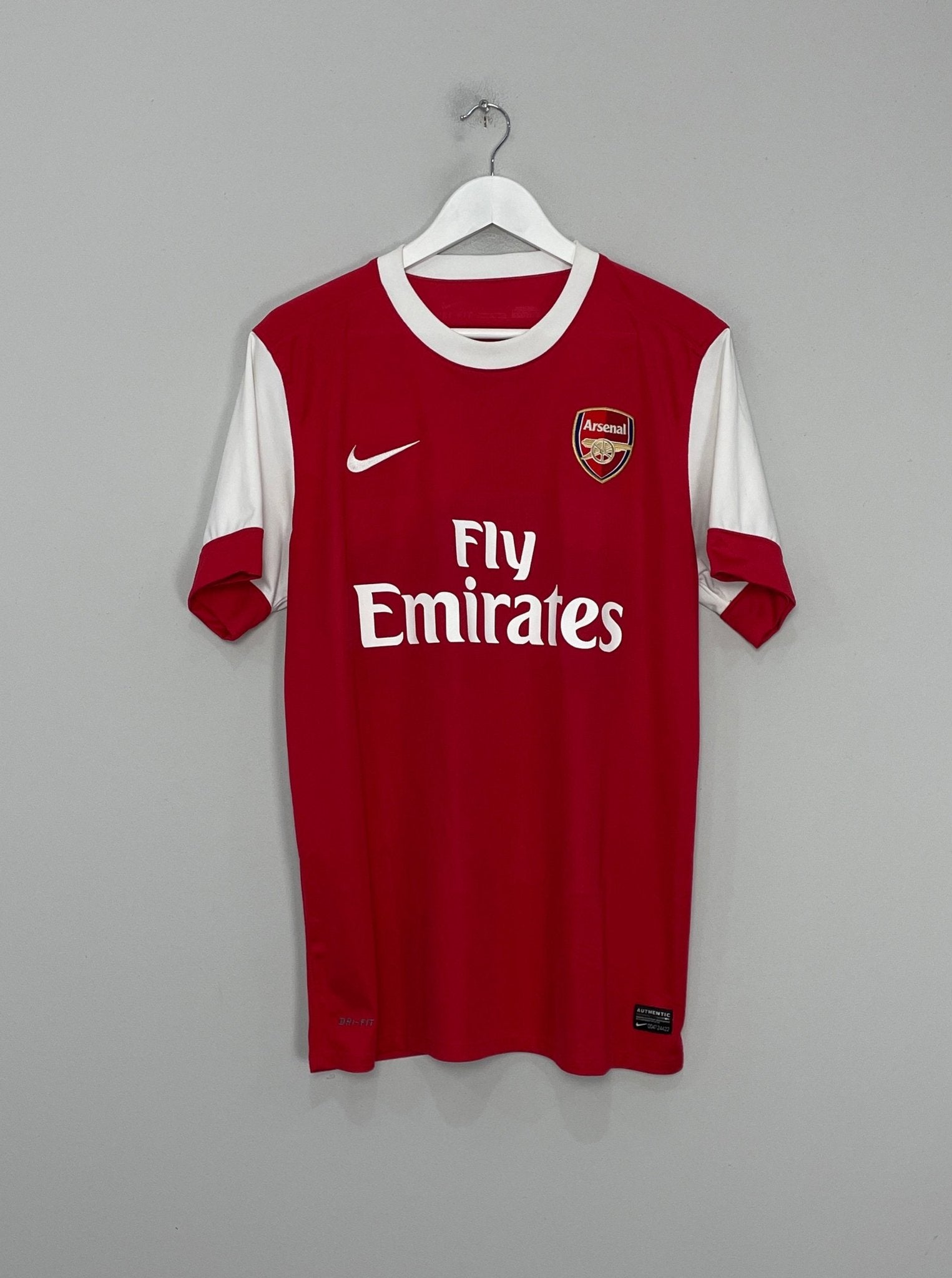 Shop 2010/11 ARSENAL HOME SHIRT (L) NIKE, classic football shirts, vintage football shirts & retro soccer jerseys at Cult Kits