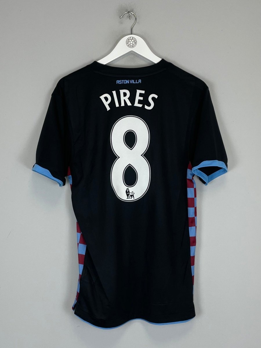 2010/11 ASTON VILLA PIRES 8 AWAY SHIRT (M) NIKE - Cult Kits - Medium - Buy Vintage Football Shirts, Authentic Retro Football Shirts For Sale, Classic Football Shirts & Soccer Jersey