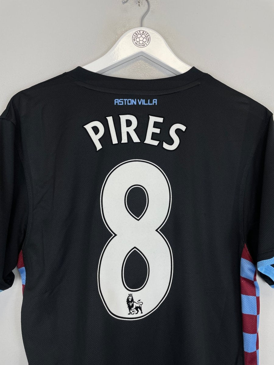 2010/11 ASTON VILLA PIRES 8 AWAY SHIRT (M) NIKE - Cult Kits - Medium - Buy Vintage Football Shirts, Authentic Retro Football Shirts For Sale, Classic Football Shirts & Soccer Jersey