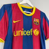 Shop 2010/11 BARCELONA INIESTA #8 HOME SHIRT (S) NIKE, classic football shirts, vintage football shirts & retro soccer jerseys at Cult Kits