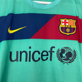 Shop 2010/11 BARCELONA MESSI #10 AWAY SHIRT (M) NIKE, classic football shirts, vintage football shirts & retro soccer jerseys at Cult Kits
