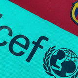 Buy 2010/11 Barcelona Messi 10 Away Shirt (S) Nike ~ Free worldwide shipping ~ Authentic Vintage Football Shirts from Cult Kits