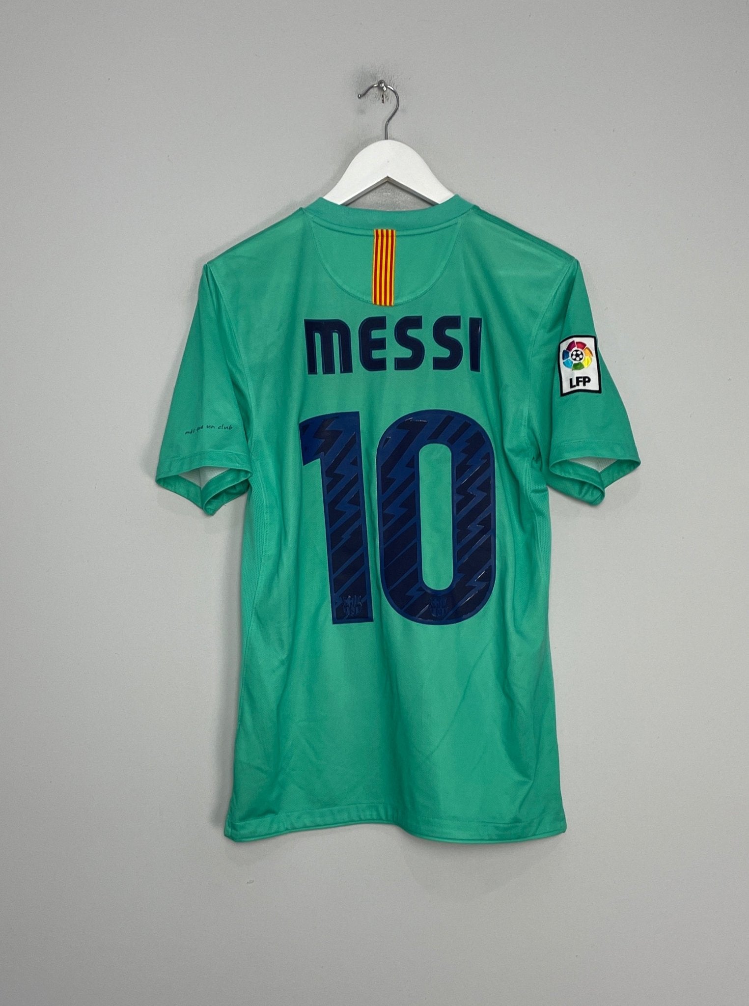 Shop 2010/11 BARCELONA MESSI #10 AWAY SHIRT (S) NIKE, classic football shirts, vintage football shirts & retro soccer jerseys at Cult Kits