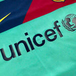 2010 Barcelona Nike football shirt - view 3 - Cult Kits