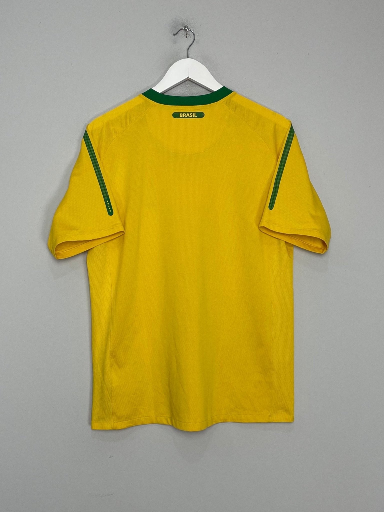 Shop 2010/11 BRAZIL HOME SHIRT (M) NIKE, classic football shirts, vintage football shirts & retro soccer jerseys at Cult Kits
